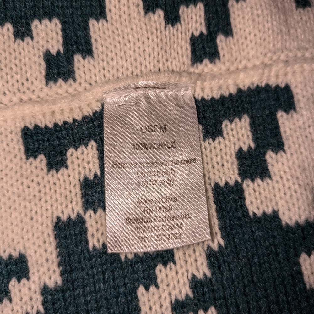 OSFM Women's Dark Teal Green and White Infinity Scarf  EUC. OS - Picture 3 of 3